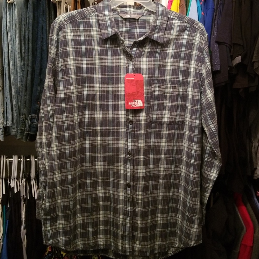 🆕 The North Face Women's Boyfriend Shirt